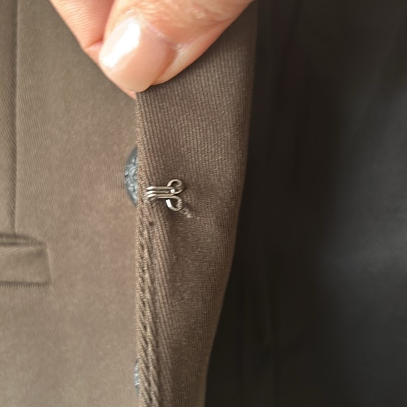 Antonio Melani blazer, size 4. Gently worn. Fastens in the front. - Picture 5 of 7